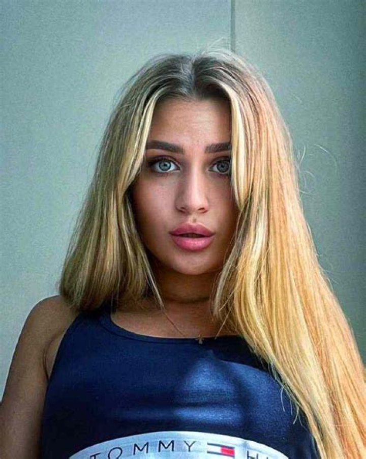 
Alexandra Shiver Height, Weight, Net Worth, Age, Wiki, Who, Instagram, Biography 