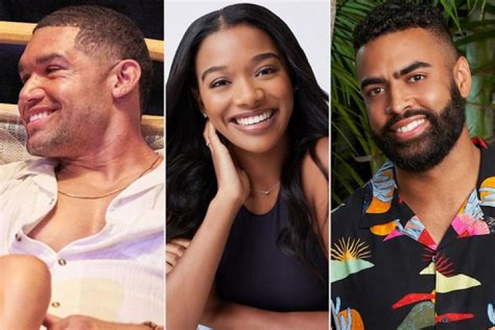 
‘Bachelor in Paradise’ ‘s Eliza Worries She ‘Didn’t Make the Right Choice’ Between Rodney and Justin 