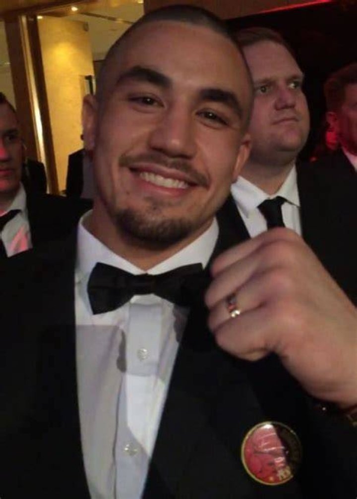 
Ben Whittaker Height, Weight, Net Worth, Age, Birthday, Wikipedia, Who, Nationality, Biography 