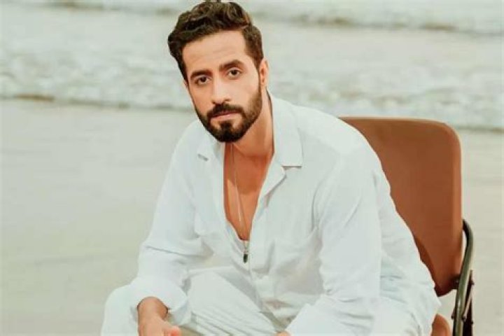 Bhuvan Arora Height, Weight, Net Worth, Age, Birthday, Wikipedia, Who, Instagram, Biography