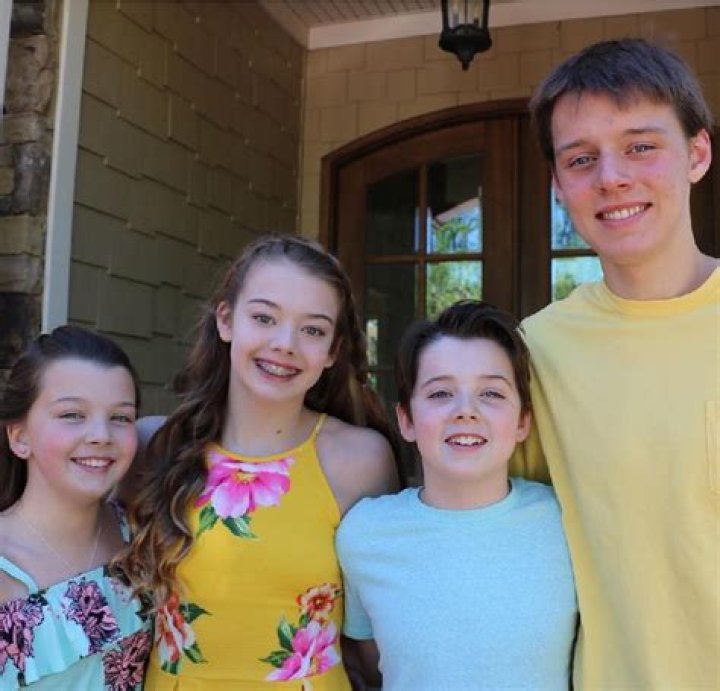 Braxton Bjerken Age And Height – Where Does He Go To School?