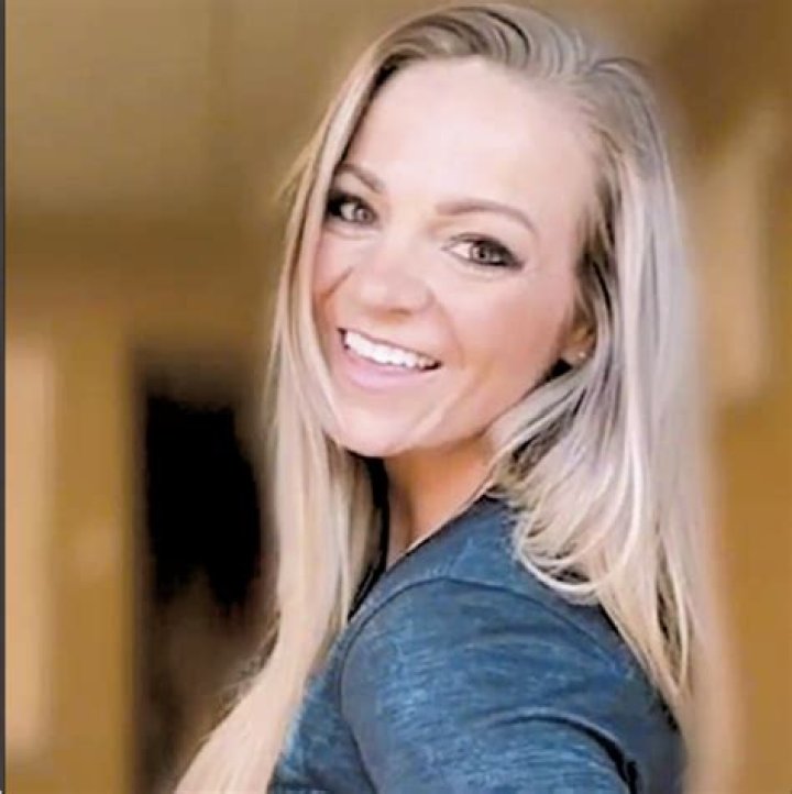 
Chelsea Martin – Chelsmartin001 Height, Weight, Net Worth, Age, Wiki, Who, Instagram, Biography 