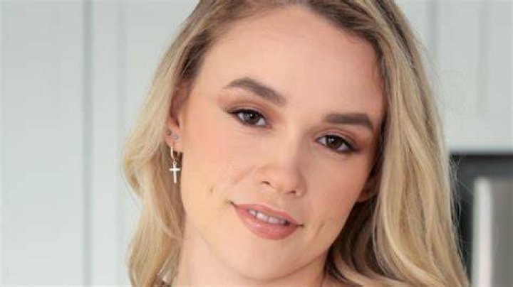 Claire Kingsley Age, Birthday, Wikipedia, Who, Nationality, Biography