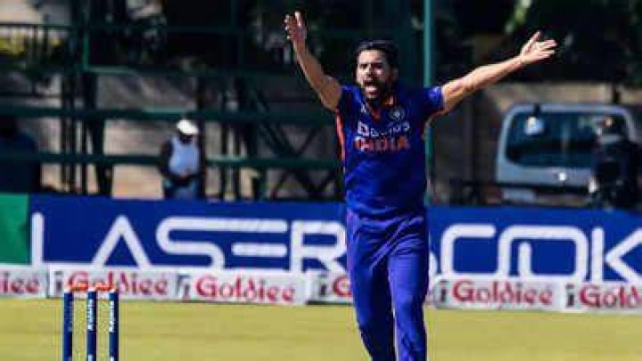 
Deepak Chahar would be beneficial for the Indian team in T20 World Cup: Sunil Gavaskar 