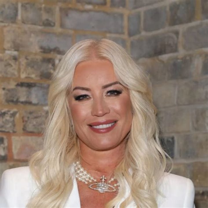 
Denise Van Outen Parents Ted Outen And Kathleen Outen Ethnicity 