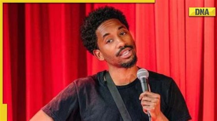 
Did Comedian Jak Knight Has Chíldren? Girlfriend Parents & Siblings 