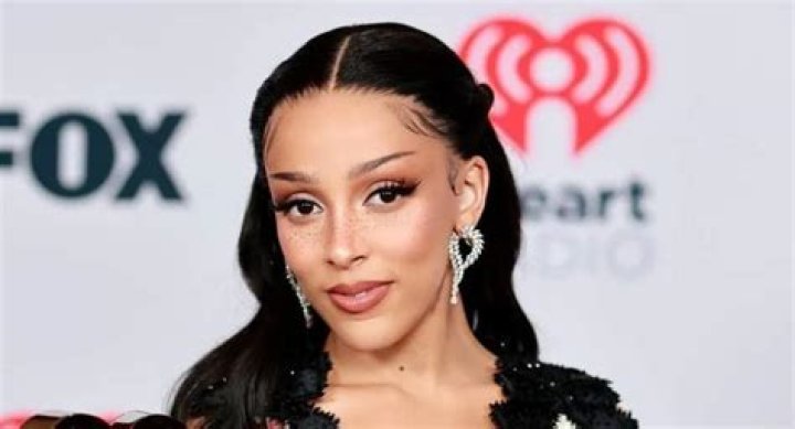 Doja Cat Height, Weight, Net Worth, Age, Birthday, Wikipedia, Who, Nationality, Biography