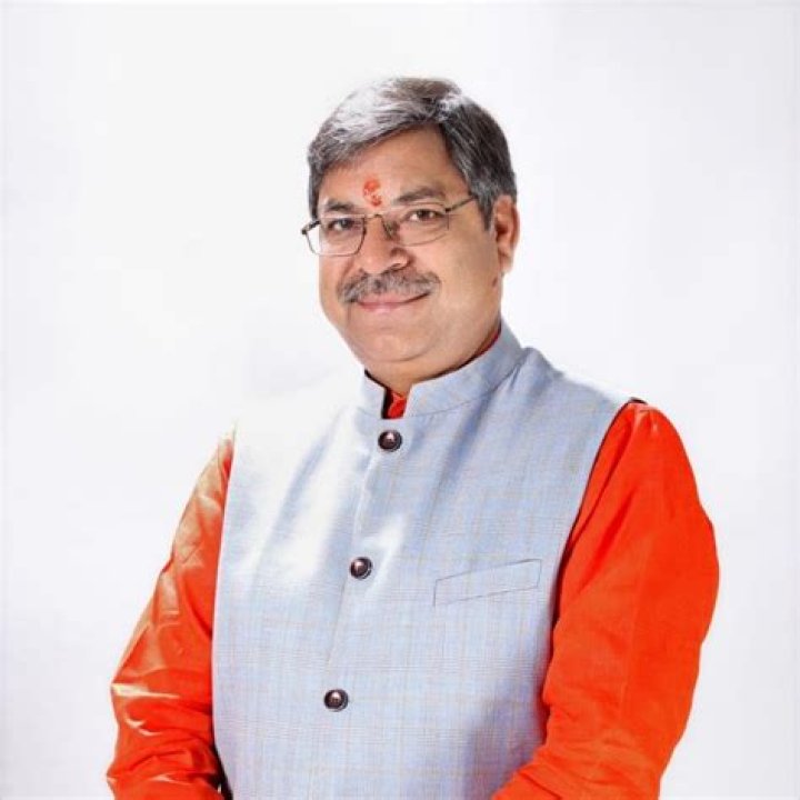 
Dr Satish Poonia Height, Weight, Net Worth, Age, Birthday, Wikipedia, Who, Nationality, Biography 