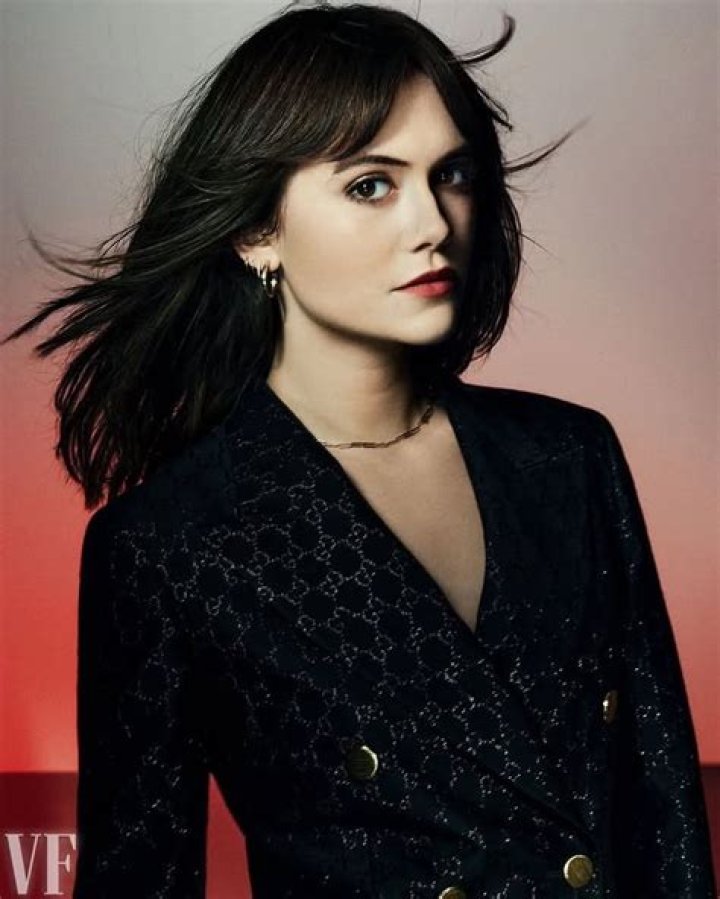 Emilia Jones Height, Weight, Net Worth, Age, Birthday, Wikipedia, Who, Nationality, Biography