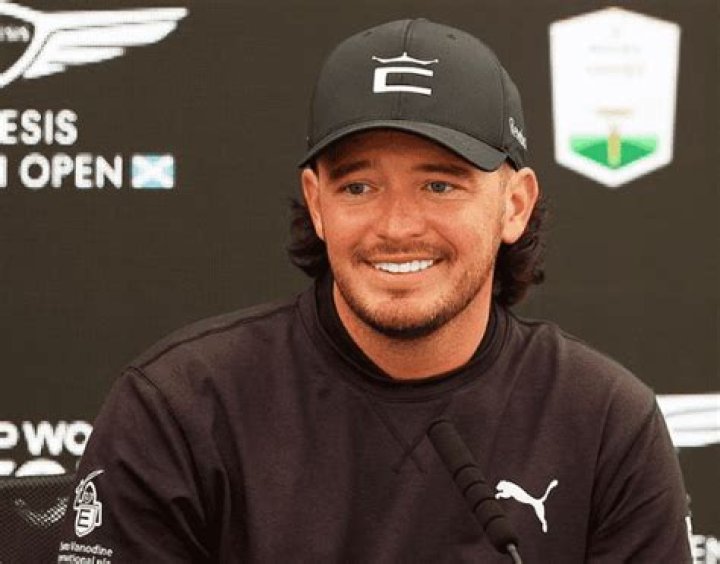 
Ewen Ferguson Height, Weight, Net Worth, Age, Birthday, Wikipedia, Who, Nationality, Biography 