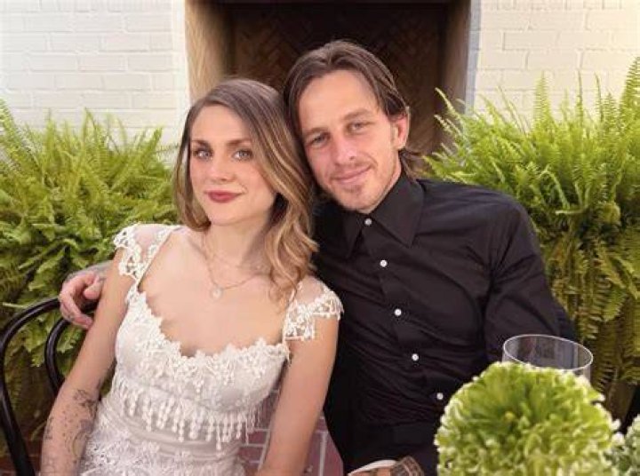 Frances Bean Cobain Is Dating Tony Hawk’s Son Riley