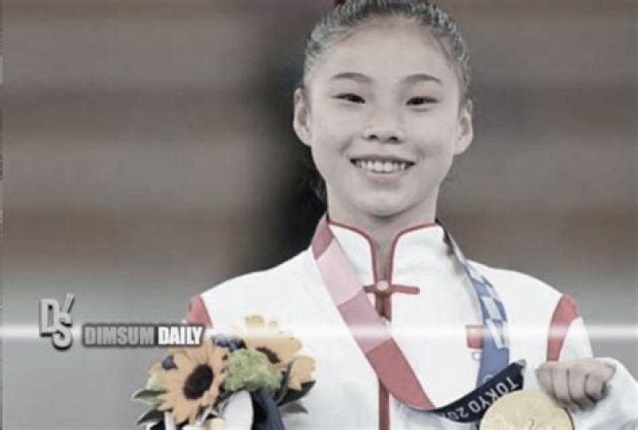 
Guan Chenchen Height, Weight, Net Worth, Age, Birthday, Wikipedia, Who, Nationality, Biography 