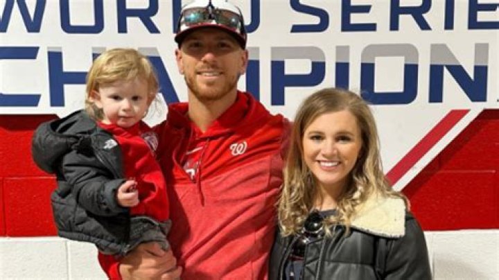 
Is Chad Kuhl Wife A Sports Enthusiast? Meet Amanda Kuhl On Instagram 