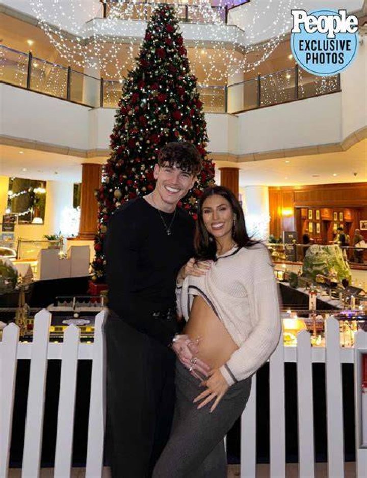 Is Emily Miller Pregnant 2023? Who is Emily Miller Baby Dady?