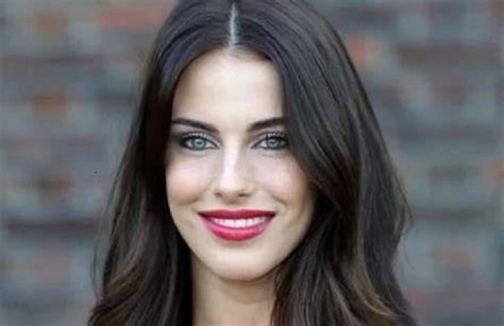 
Is Jessica Lowndes Married or in Any Relationship? 