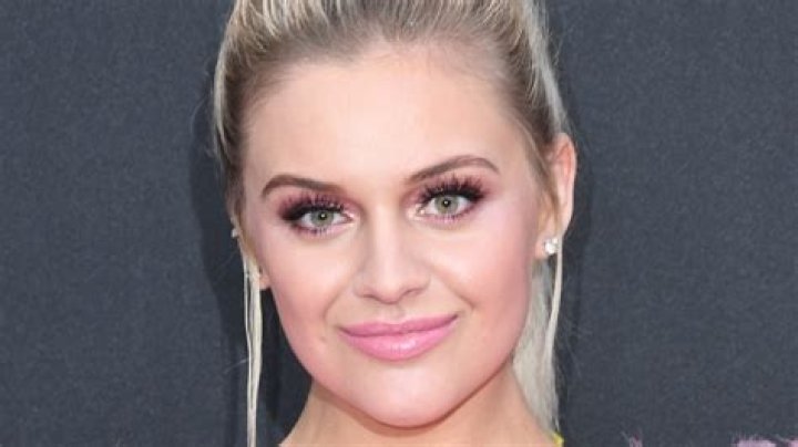 
Is Kelsea Ballerini Pregnant? 