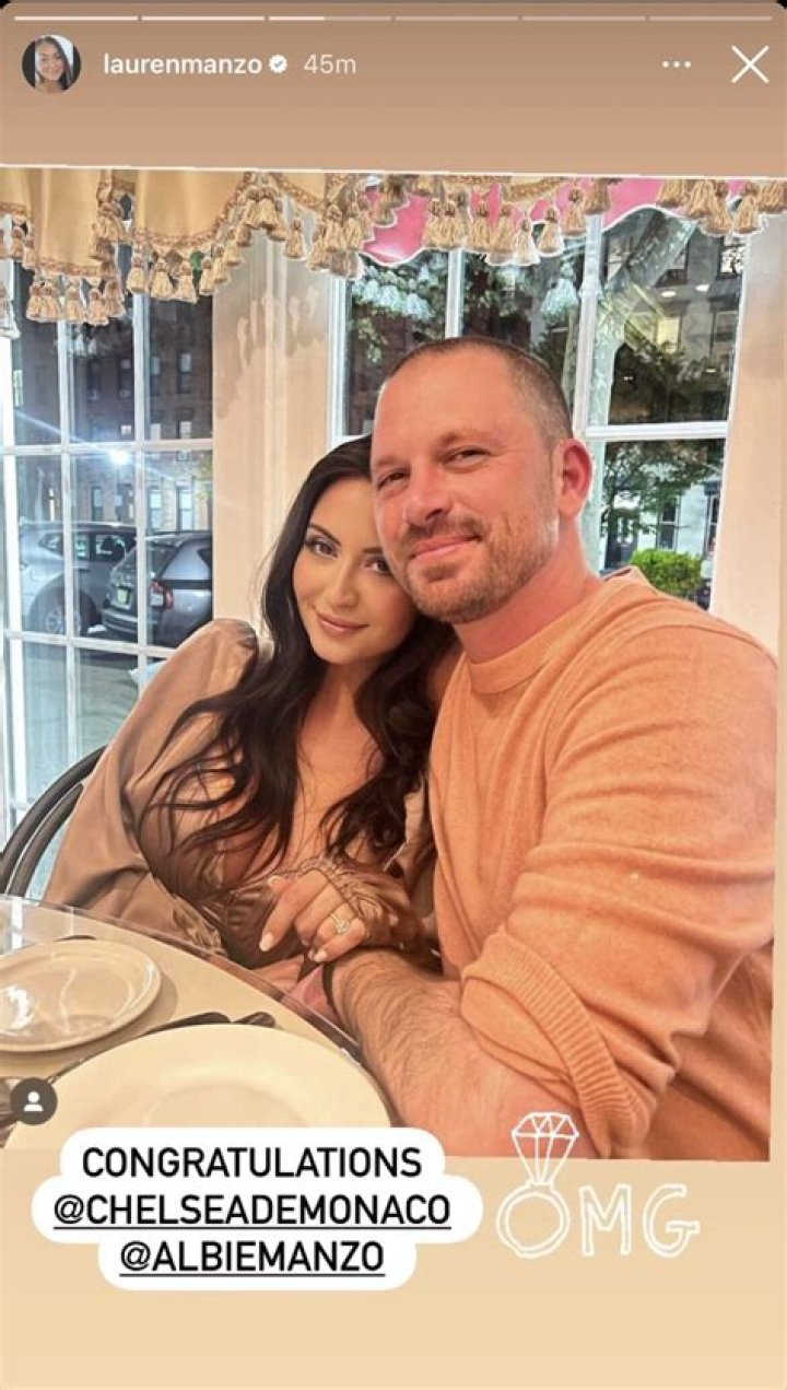 
Is Lauren Manzo Married? Lauren Manzo Bio, Net Worth, Ethnicity, Height, and More 