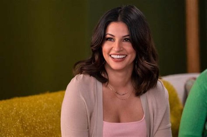 
Is Richa Moorjani From Never Have I Ever Pregnant In 2022? What We Know About The Actors’s Baby Rumors 