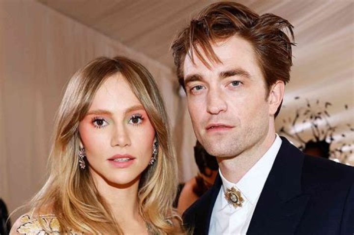 
Is Robert Pattinson Gay? What Is Robert Pattinson Sexuality? Know All the Details Here! 