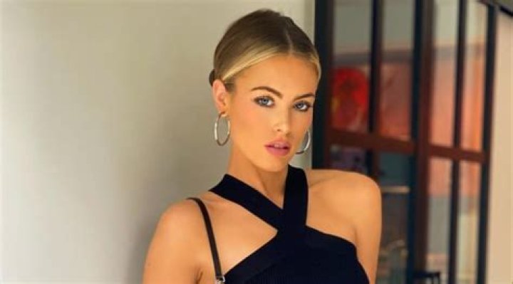 Jenna Berman Height, Weight, Net Worth, Age, Birthday, Wikipedia, Who, Nationality, Biography