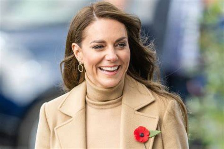 
Kate Middleton Just Recycled a Favorite Pair of Earrings — That Retailed for Only $6 