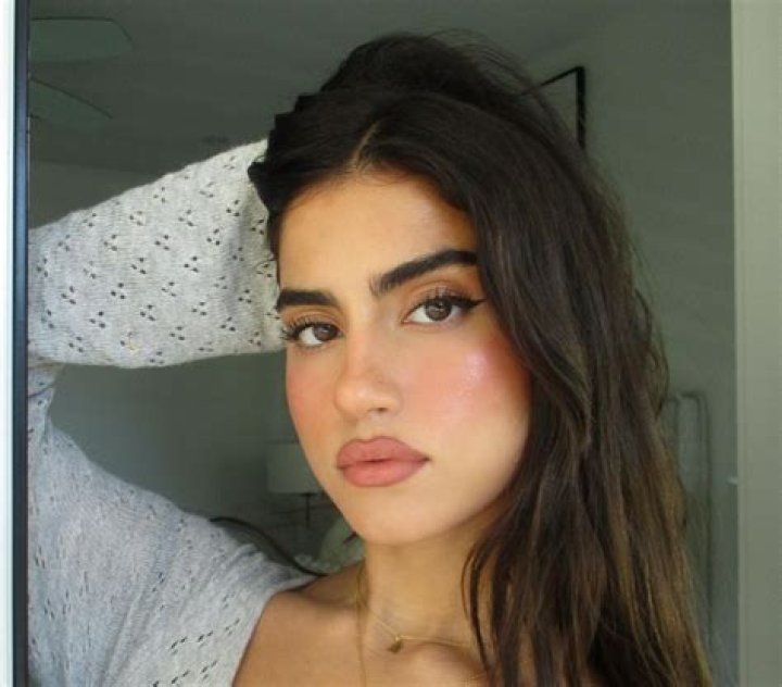 
Katia Castellano Height, Weight, Net Worth, Age, Birthday, Wikipedia, Who, Nationality, Biography 