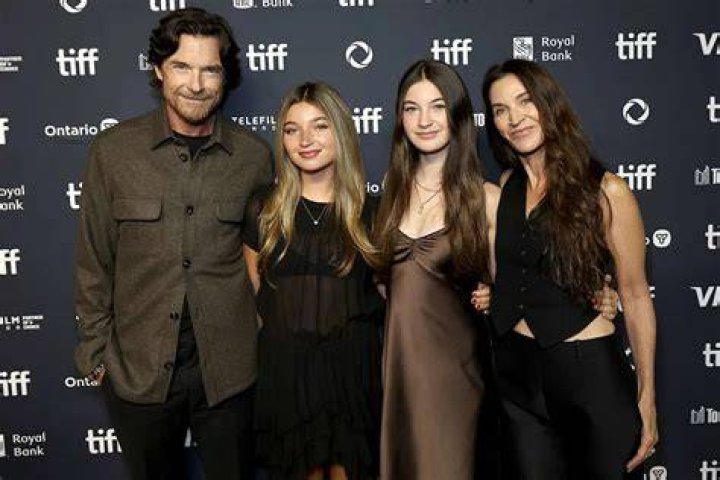 Maple Sylvie Bateman Height, Weight, Net Worth, Age, Birthday, Wikipedia, Who, Instagram, Biography