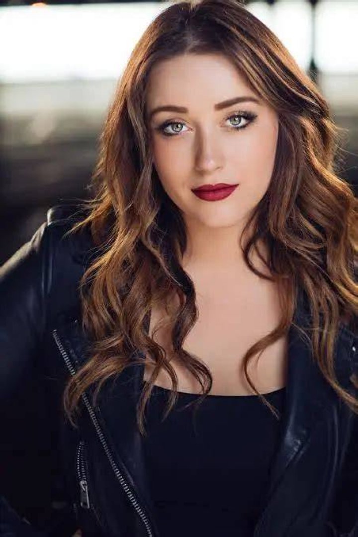 
Mariah Rose Faith Height, Weight, Net Worth, Age, Birthday, Wikipedia, Who, Nationality, Biography 