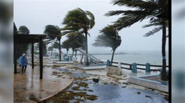 
Massive power outage in Puerto Rico due to hurricane 