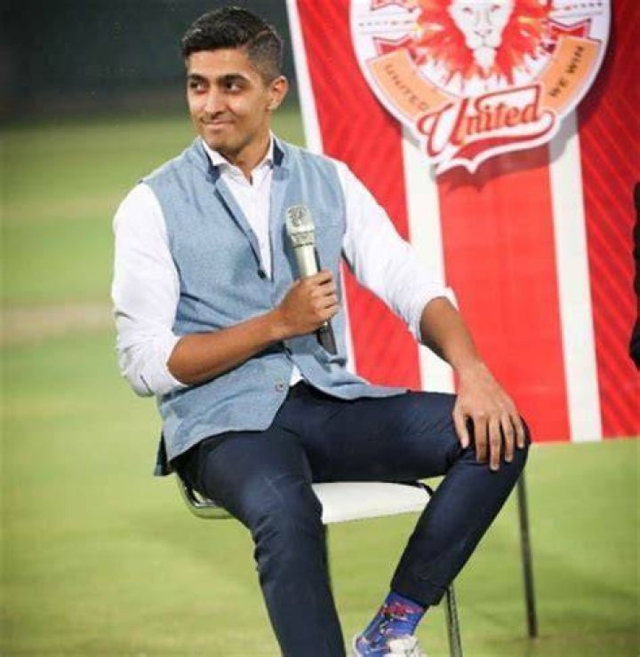 
Parikshit Mehra Height, Weight, Net Worth, Age, Birthday, Wikipedia, Who, Nationality, Biography 