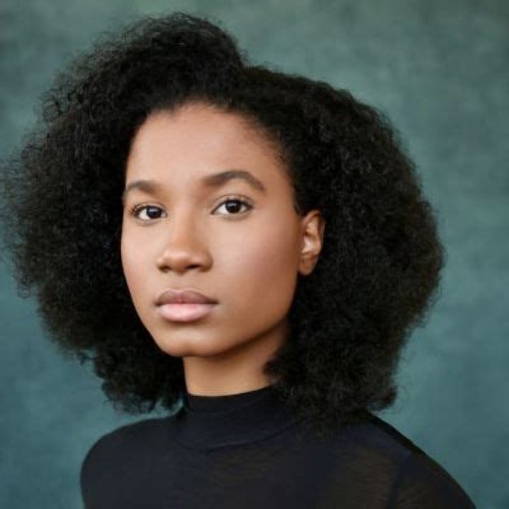 Rhianna Dorris Height, Weight, Net Worth, Age, Birthday, Wikipedia, Who, Instagram, Biography