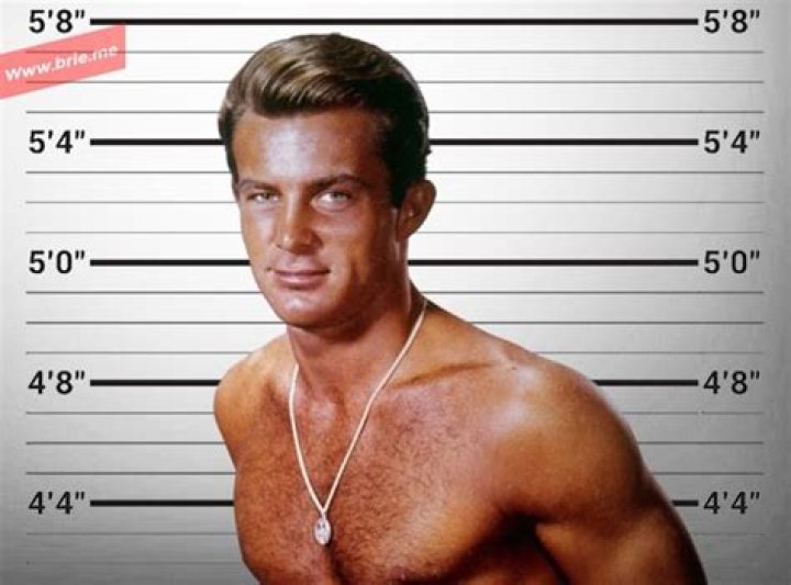 Robert Conrad Height, Weight, Net Worth, Age, Birthday, Wikipedia, Who, Nationality, Biography