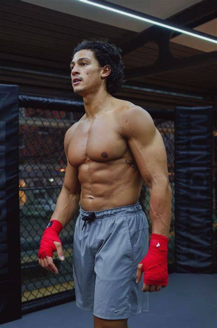 
Tarik Tissoudali Height, Weight, Net Worth, Age, Birthday, Wikipedia, Who, Instagram, Biography 