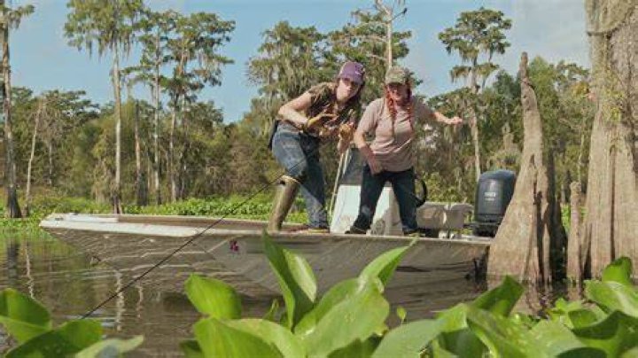 
Tess Lee Joins Swamp People New Season On History Channel 