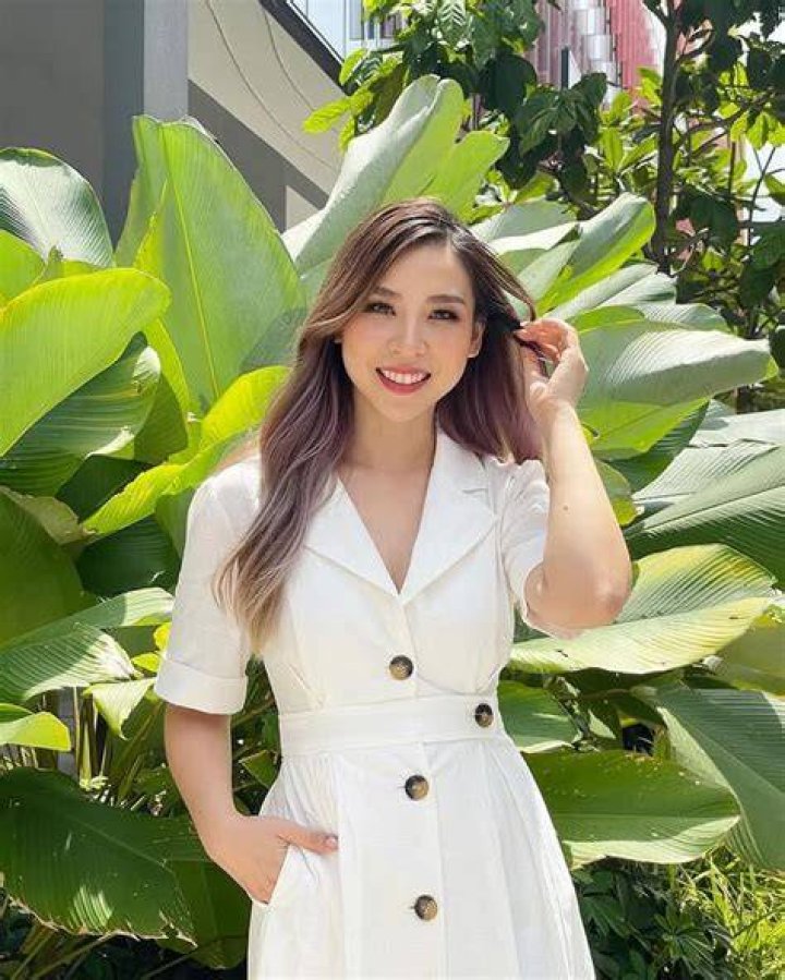 
Tina Yong Height, Weight, Net Worth, Age, Birthday, Wikipedia, Who, Instagram, Biography 