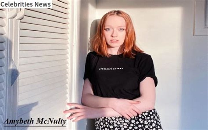 What bra size is Amybeth McNulty?