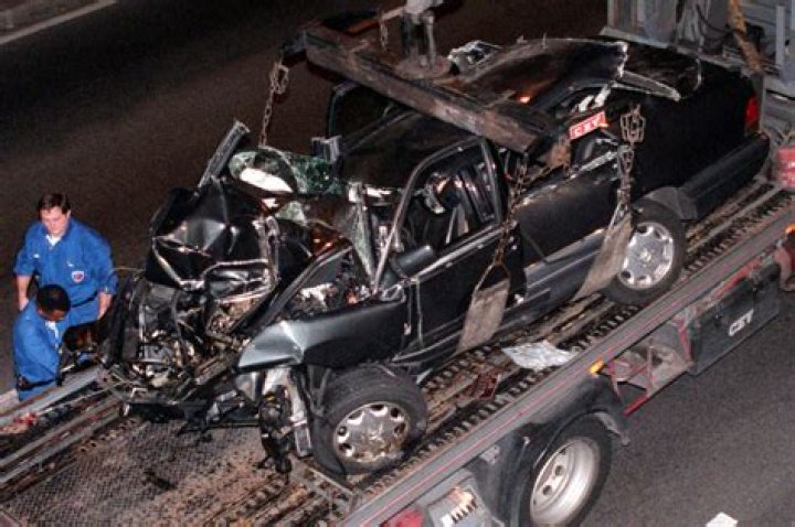 What Happened To Kyle and Charlie Savage? Twitter Leads Tribute In Parents Passing In A Car Accident