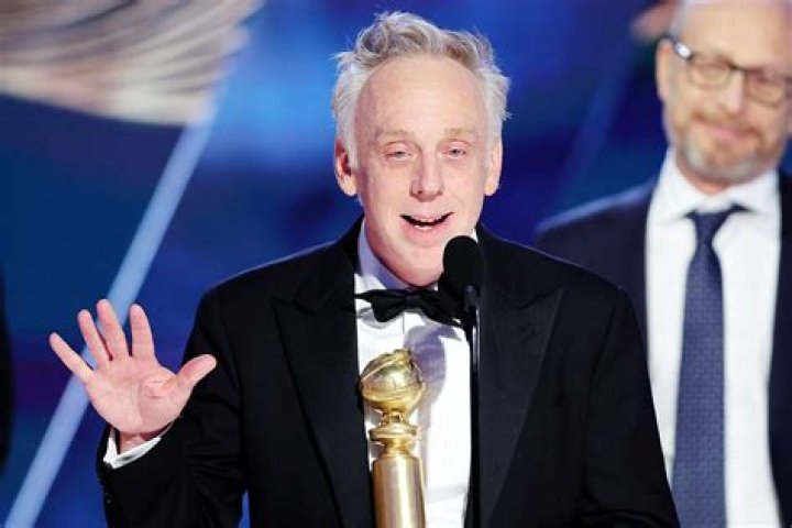 
‘White Lotus’ ‘ Mike White Was ‘Too Drunk’ for Planned Globes Speech But ‘Would Take a Bullet’ for Cast 