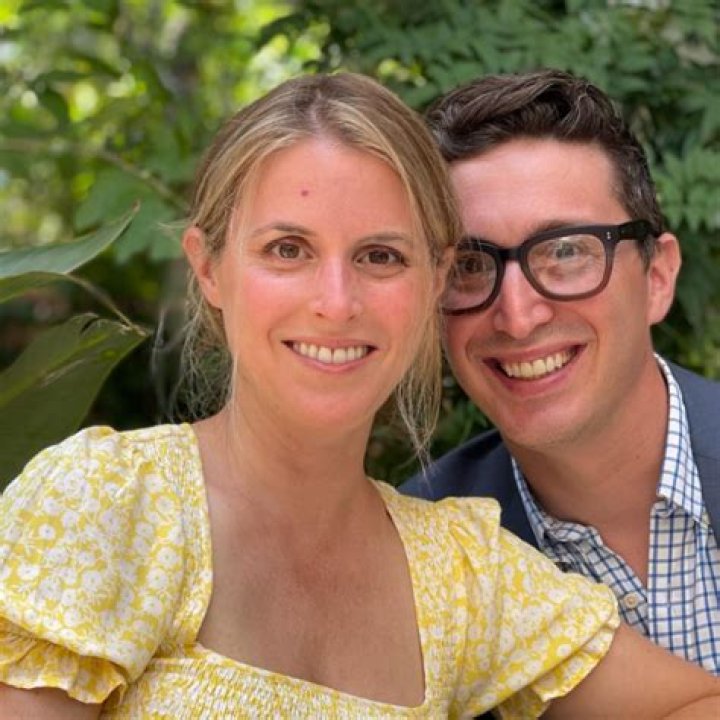 Who Is Buzzy Cohen Wife Elisha Cohen? Explore Their Married Life And Kids Details
