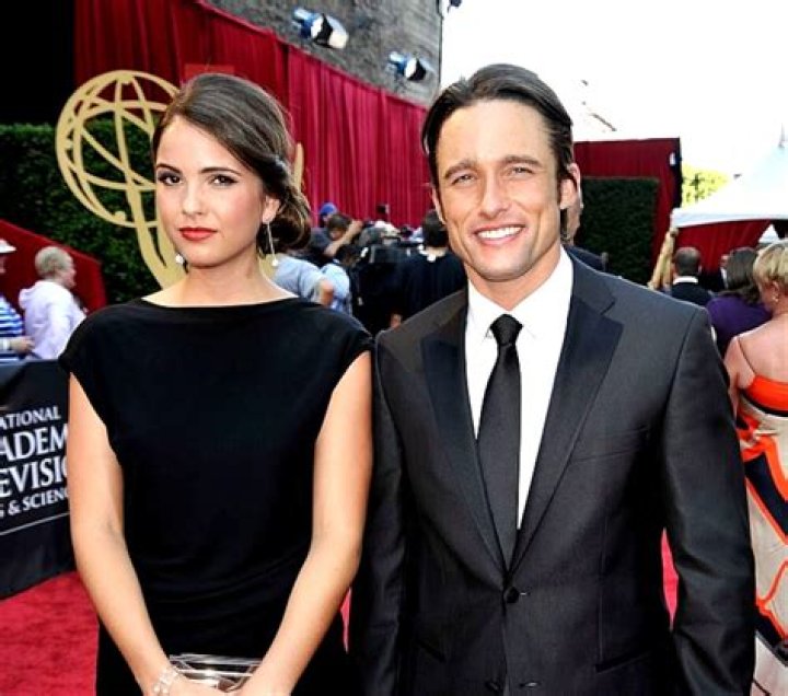 Who Is Shelley Hennig Boyfriend In 2022? Facts On Popular Teen Wolf Actress Dating Life