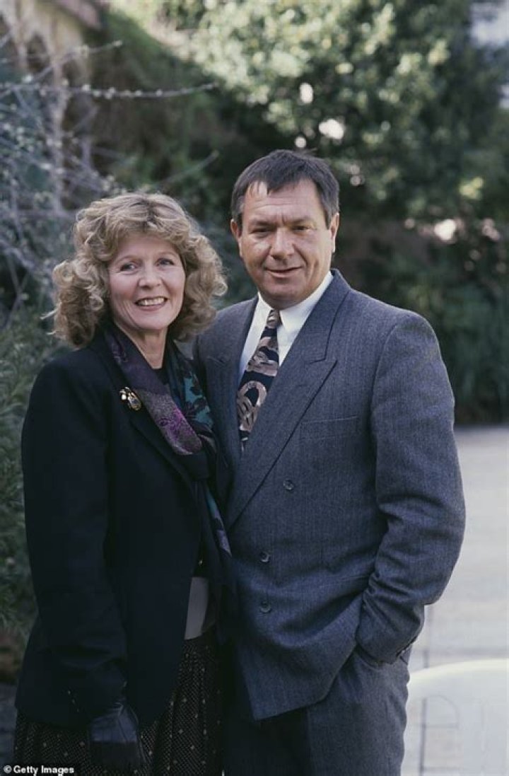 
Who was Peter Penry-Jones, Angela Thorne’s husband? 