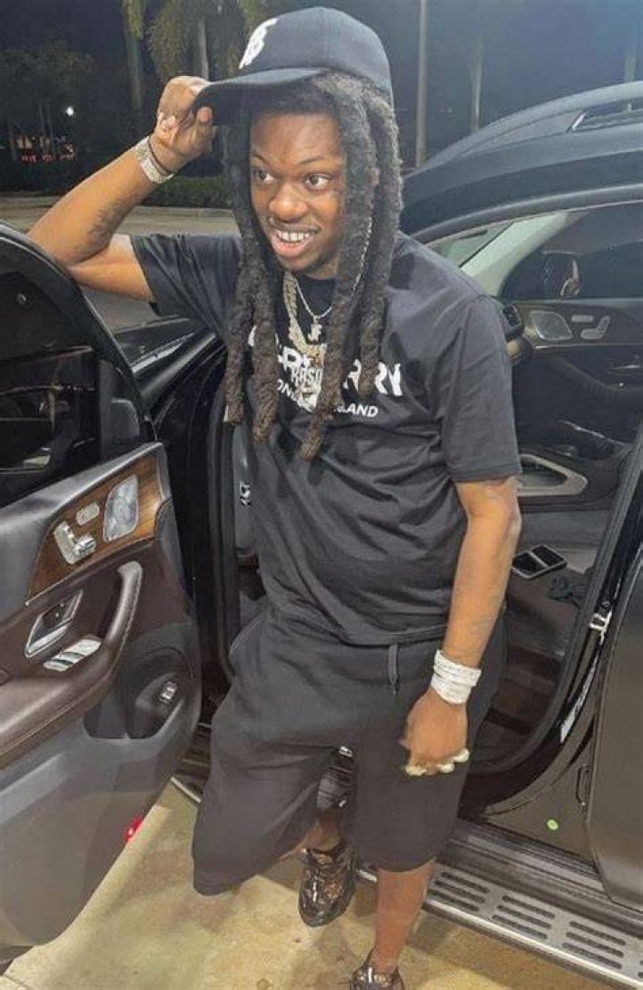 
Who Was Tampa Rapper Rollie Bands? Rapper Killed Outside His Apartment, Who Killed Him? 